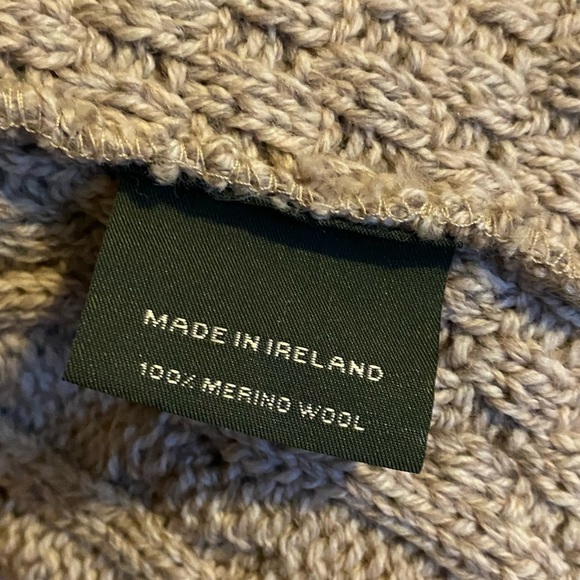 NWT Aran Sweater Market 100% Merino Wool 3 Pattern Long Cardigan - Picture 7 of 7